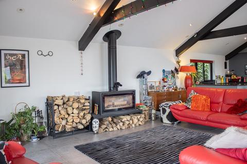 undefined, Meinciau, Kidwelly SA17