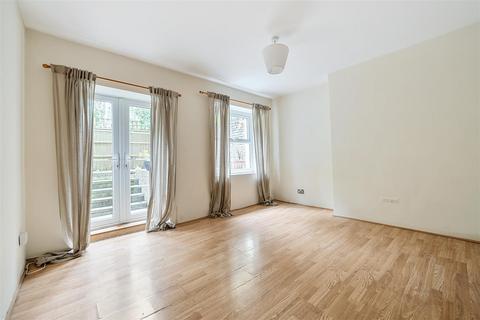 1 bedroom flat for sale, St James Road, Surbiton