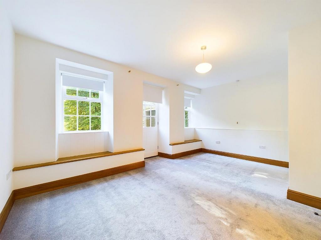 Lounge/Bedroom four