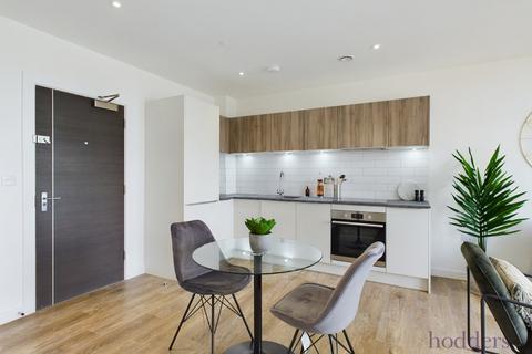 undefined, London Road, Staines-upon-Thames, Surrey, TW18