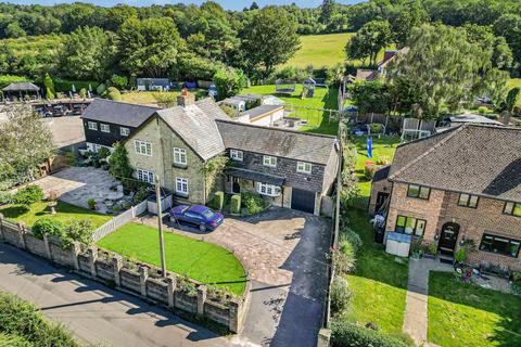 3 bedroom semi-detached house for sale, Hewitts Road, Orpington BR6