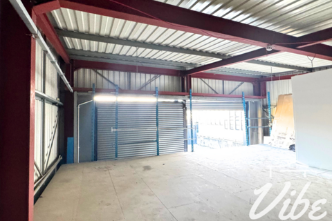 Industrial unit to rent, Grosvenor Way, London E5