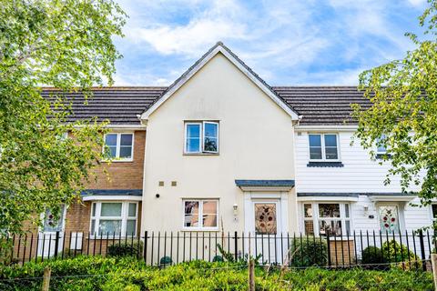 2 bedroom terraced house for sale, Walnut Walk, Dunmow, Essex