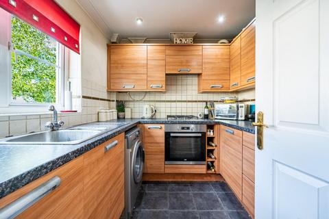 2 bedroom terraced house for sale, Walnut Walk, Dunmow, Essex