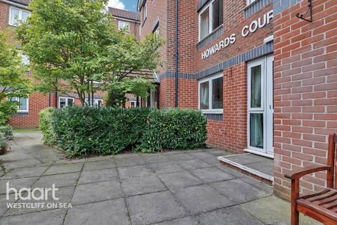 1 bedroom flat for sale, Balmoral Road, Westcliff-On-Sea