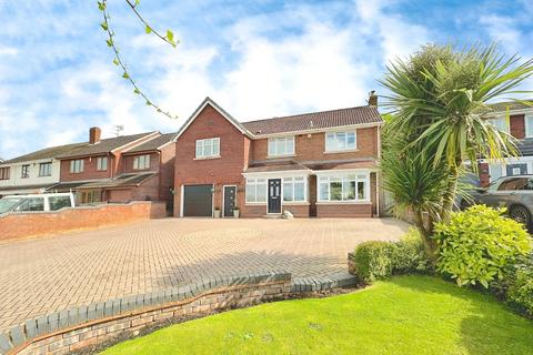 4 bedroom detached house for sale, Cannock Road, Wolverhampton WV10