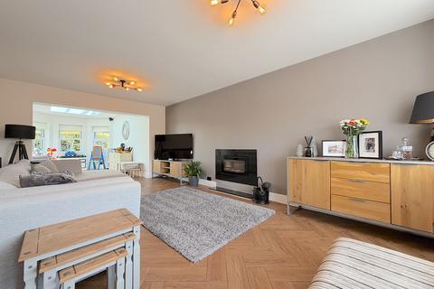 4 bedroom detached house for sale, Cannock Road, Wolverhampton WV10