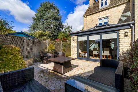 5 bedroom detached house for sale, London Mews, Cirencester, Gloucestershire, GL7