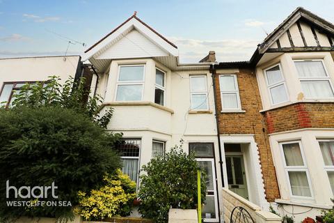 2 bedroom flat for sale, Burdett Avenue, Westcliff-On-Sea