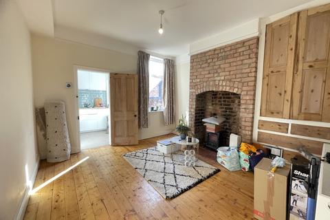 2 bedroom terraced house to rent, Reservoir Road, Edgeley, SK3