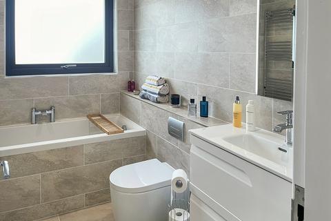 Silvercree Braehead, Kirkinner, Newton Stewart, DG8 9AH
