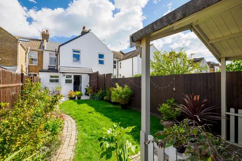 3 bedroom terraced house for sale, Frampton Road, Hythe, CT21