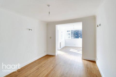 137 Oakdene Road, Orpington, BR5 2AP