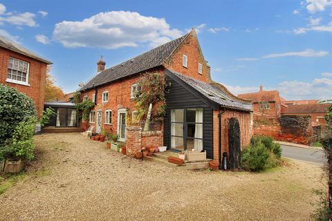 3 bedroom cottage for sale, Burgh Road, Aylsham