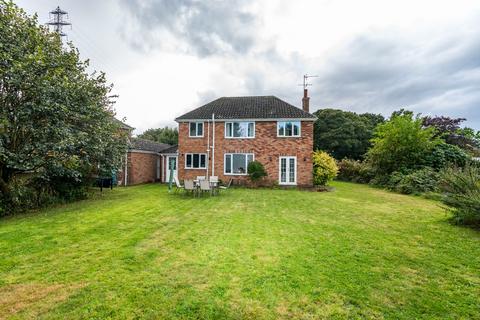 3 bedroom detached house for sale, Fishtoft Road, Boston