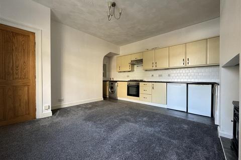 2 bedroom terraced house for sale, Hawthorne Terrace, Crosland Moor, HD4 5RP