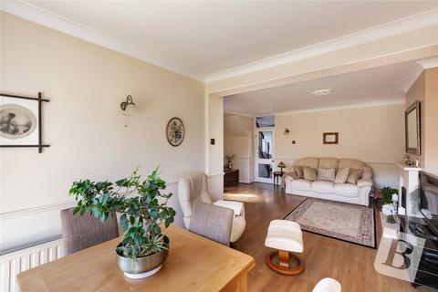90 Northdown Road, Hornchurch, RM11 1NE