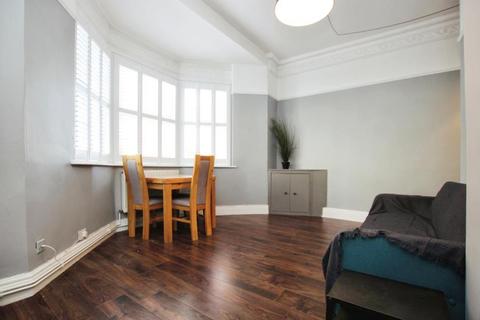 2 bedroom apartment to rent, Granby Hill, Bristol BS8