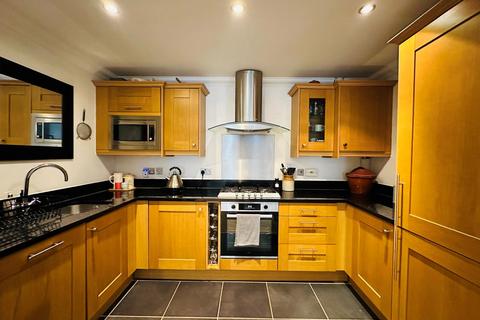 3, Hillcrest Forest Road, Binfield, Bracknell, RG42 4AF