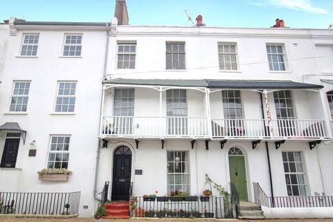 2 bedroom flat for sale, Warwick Road, Worthing, BN11 3ET