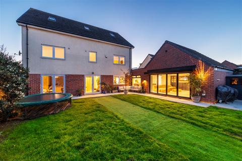 5 bedroom detached house for sale, Lambley Way, Great Park, NE13