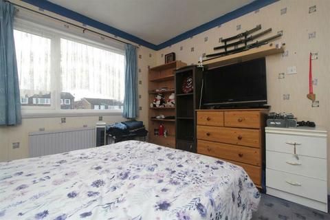 57 Mackenzie Way, Gravesend, DA12 5UH
