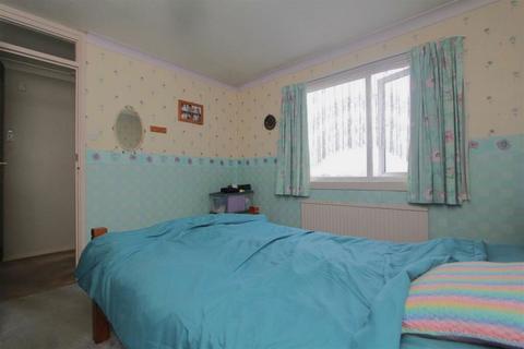 57 Mackenzie Way, Gravesend, DA12 5UH