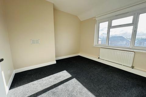 2 bedroom end of terrace house to rent, Habberley Road, Rowley Regis, West Midlands, B65