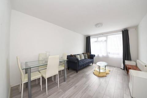 3 bedroom apartment for sale, Prospect Ring, London, N2