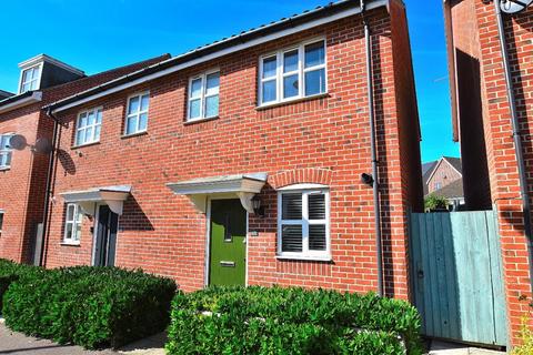 2 bedroom semi-detached house to rent, Tanton Road, Flitch Green, Dunmow