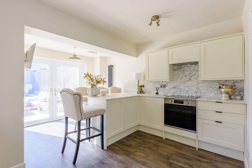 Duchess Drive, Bridgnorth WV16 2 bed semidetached house for sale £