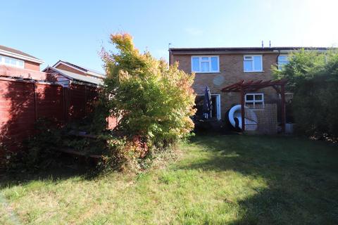 3 bedroom semi-detached house to rent, Shedfield Way, East Hunsbury, Northampton, NN4