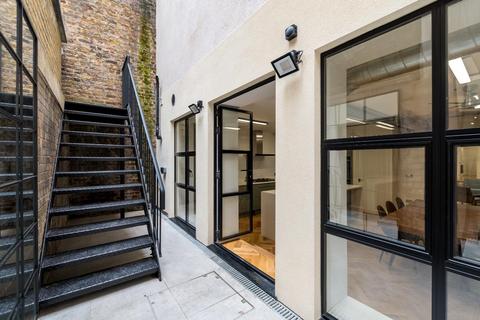 3 bedroom flat for sale, Hatton Garden, Clerkenwell