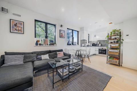 2 bedroom flat to rent, Malferna House, Dalston, London, E8