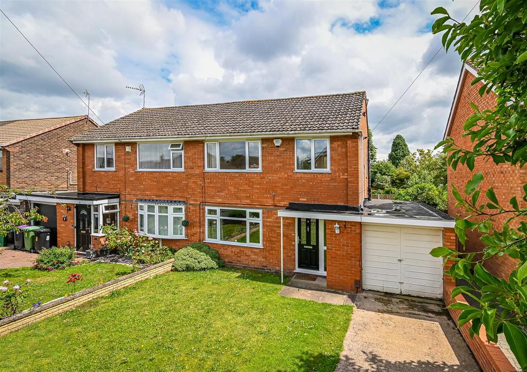 9 Fair Lawn, Albrighton 3 bed semidetached house to rent £1,150 pcm