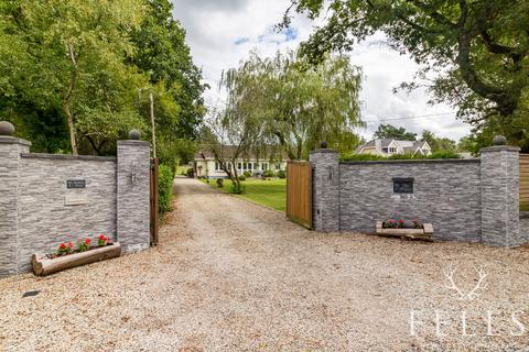 4 bedroom detached bungalow for sale, Foxbury Road, Ringwood BH24