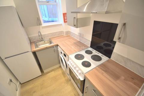 Studio to rent, London Road, Reading