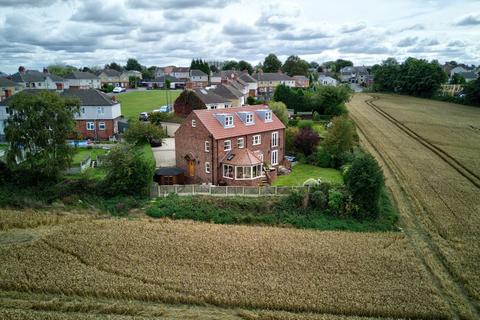 5 bedroom detached house for sale, Hill Top, Brierley, Barnsley S72 9LF