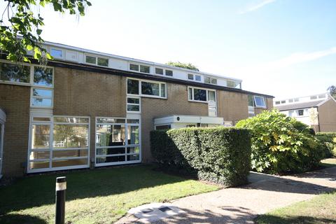 3 bedroom terraced house to rent, Byfleet, West Byfleet KT14