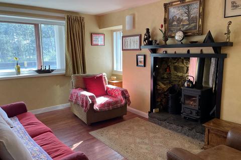 Loch Bhuie Cottage Kingussie Road, Newtonmore, PH20 1AY