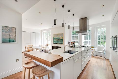 6 bedroom semi-detached house for sale, Regents Park Road, London NW1