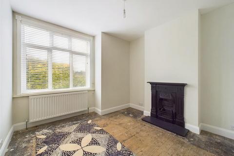 4 bedroom semi-detached house for sale, The Green, Nottingham NG14