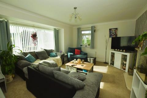 2 bedroom flat for sale, Wimslow Court, Scarborough YO12