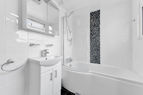 35 Steyning Grove, London, SE9 4NG
