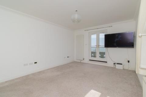 2 bedroom flat for sale, D'este Road, Granville Court D'este Road, CT11