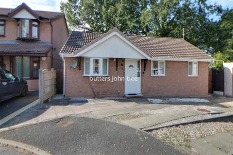 2 bedroom bungalow to rent, Knights Meadow