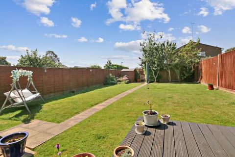 6 Ash Close, Crawley Down, Crawley, RH10 4PG