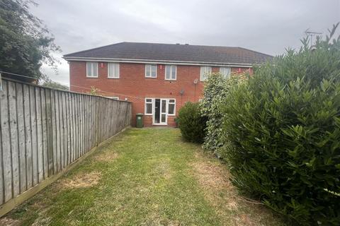 2 bedroom terraced house to rent, Ophelia Drive Warwick