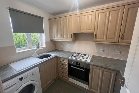 2 bedroom terraced house to rent, Ophelia Drive Warwick