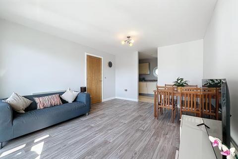 2 bedroom apartment for sale, Ravenswood, Victoria Wharf, Cardiff Bay